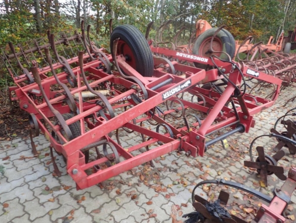 Vibro mastra med kombiefterharve Vibro mastra med kombiefterharve